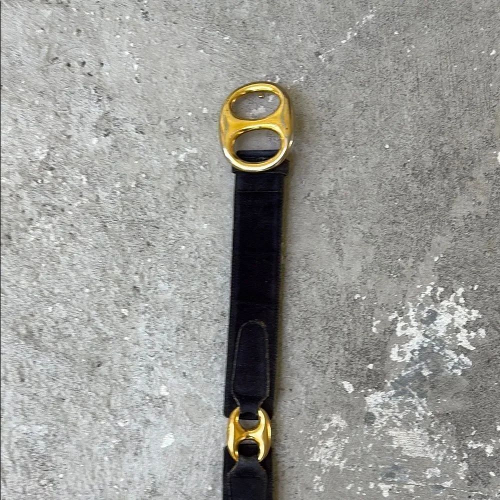Vintage temptation, suede belt